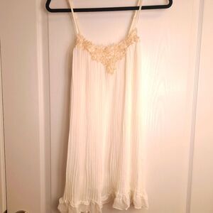 Linea Donatella White Pearl Lace Pleated Teddy Chemise Slip Nightgown Bridal